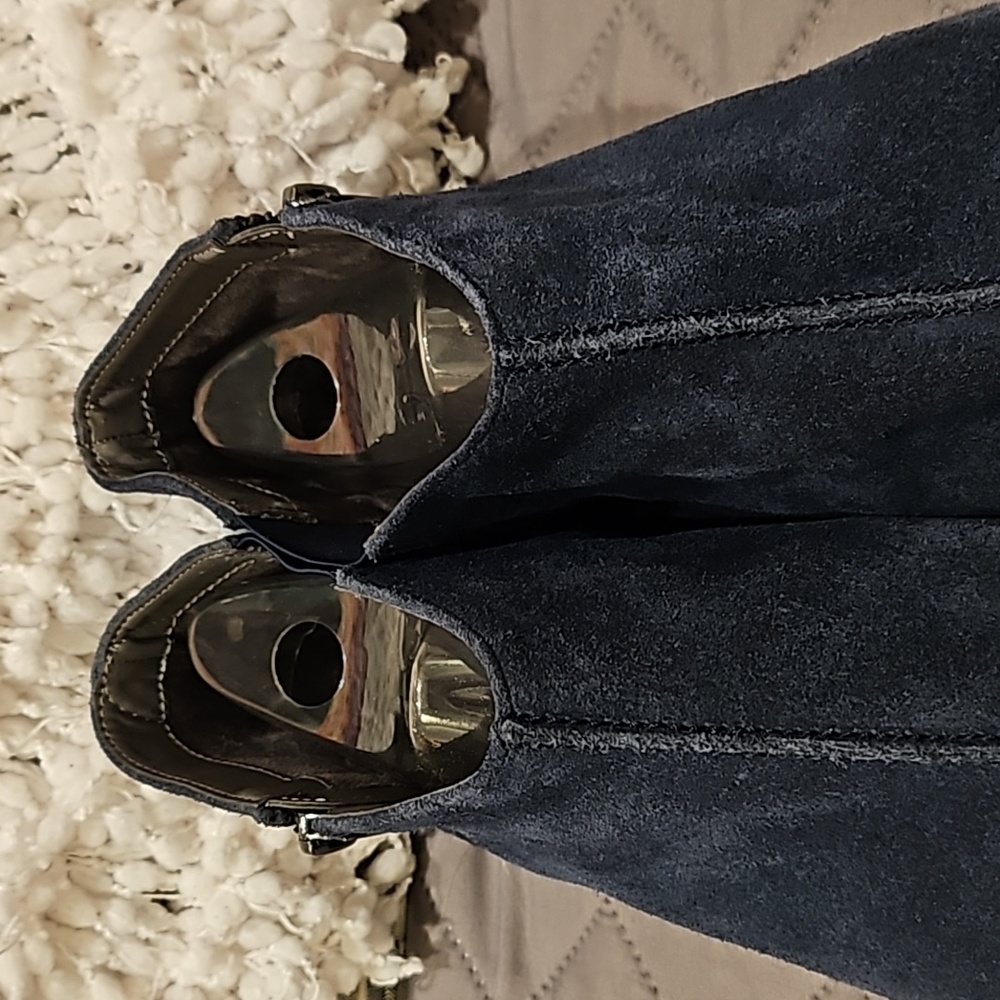 Aerosoles Booties - Picture 4 of 15